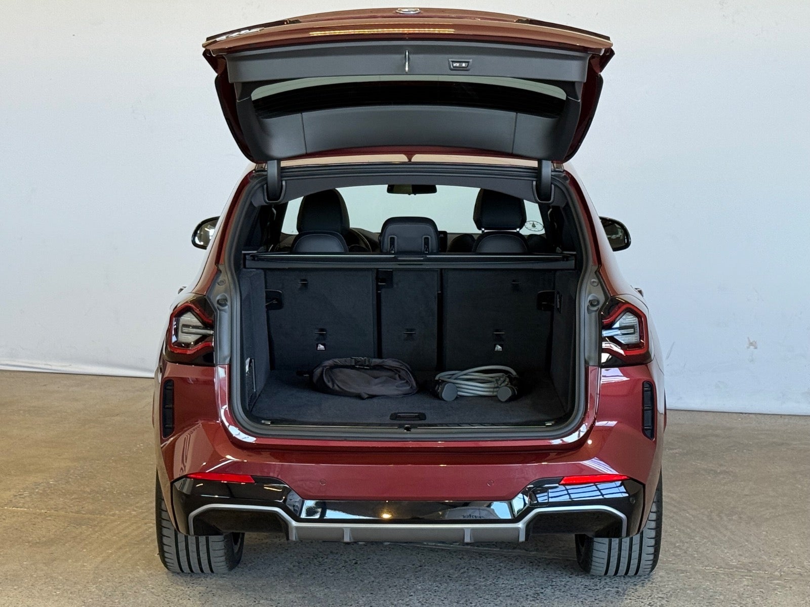 BMW iX3 Charged Plus M-Sport