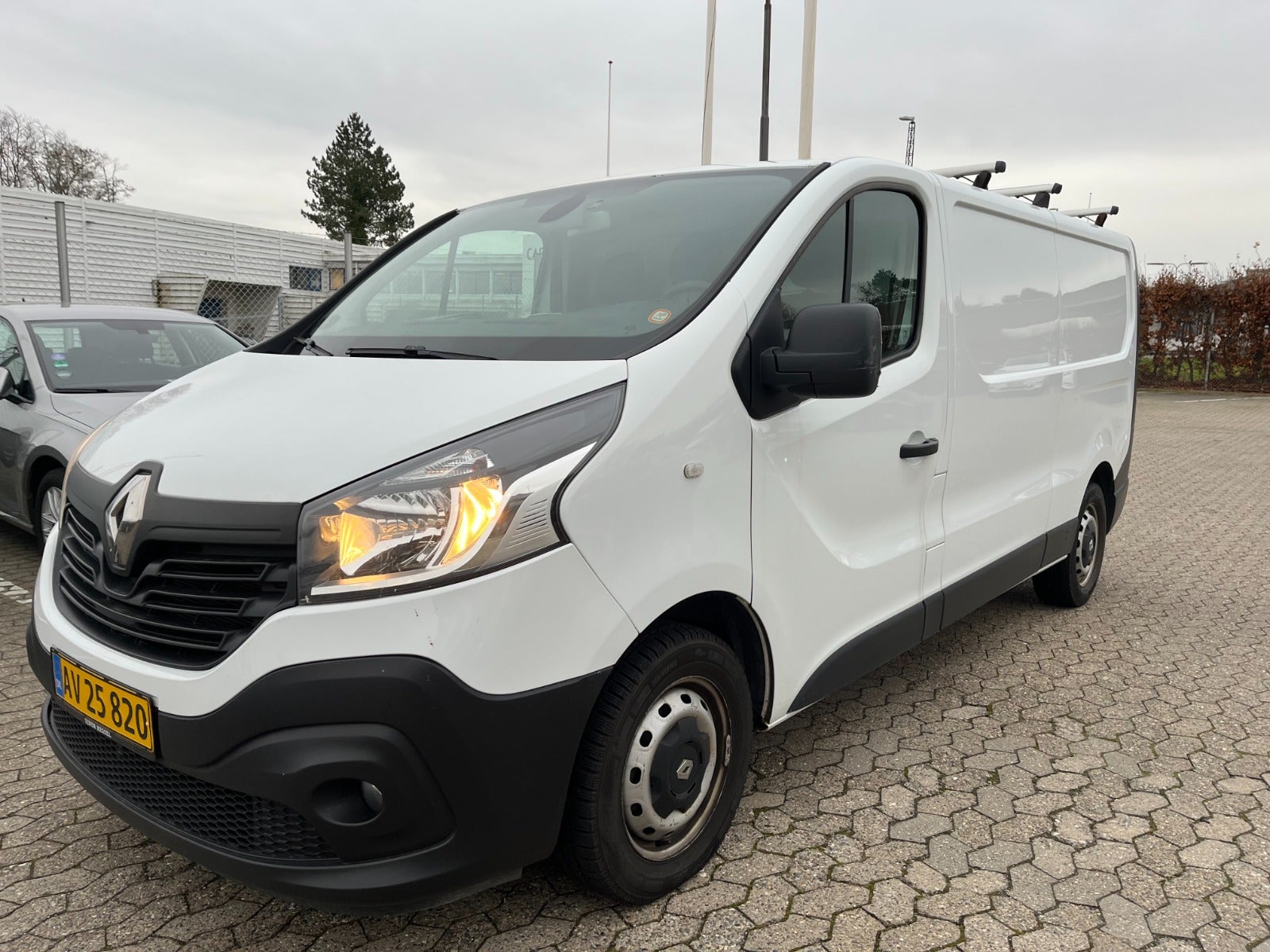 Renault Trafic T29 1,6 dCi 120 L2H1