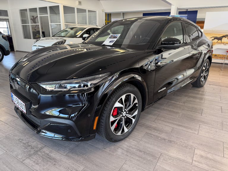 Ford Mustang Mach-E Premium Extended Range AWD