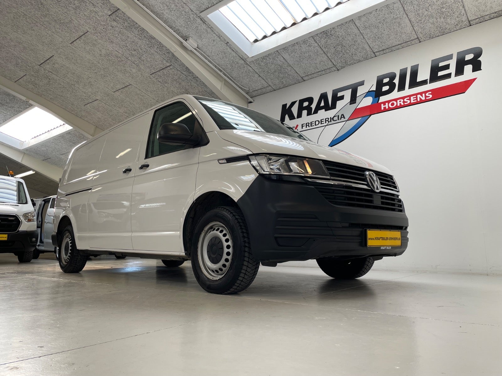 Billede af VW Transporter 2,0 TDi 150 Kassevogn DSG lang