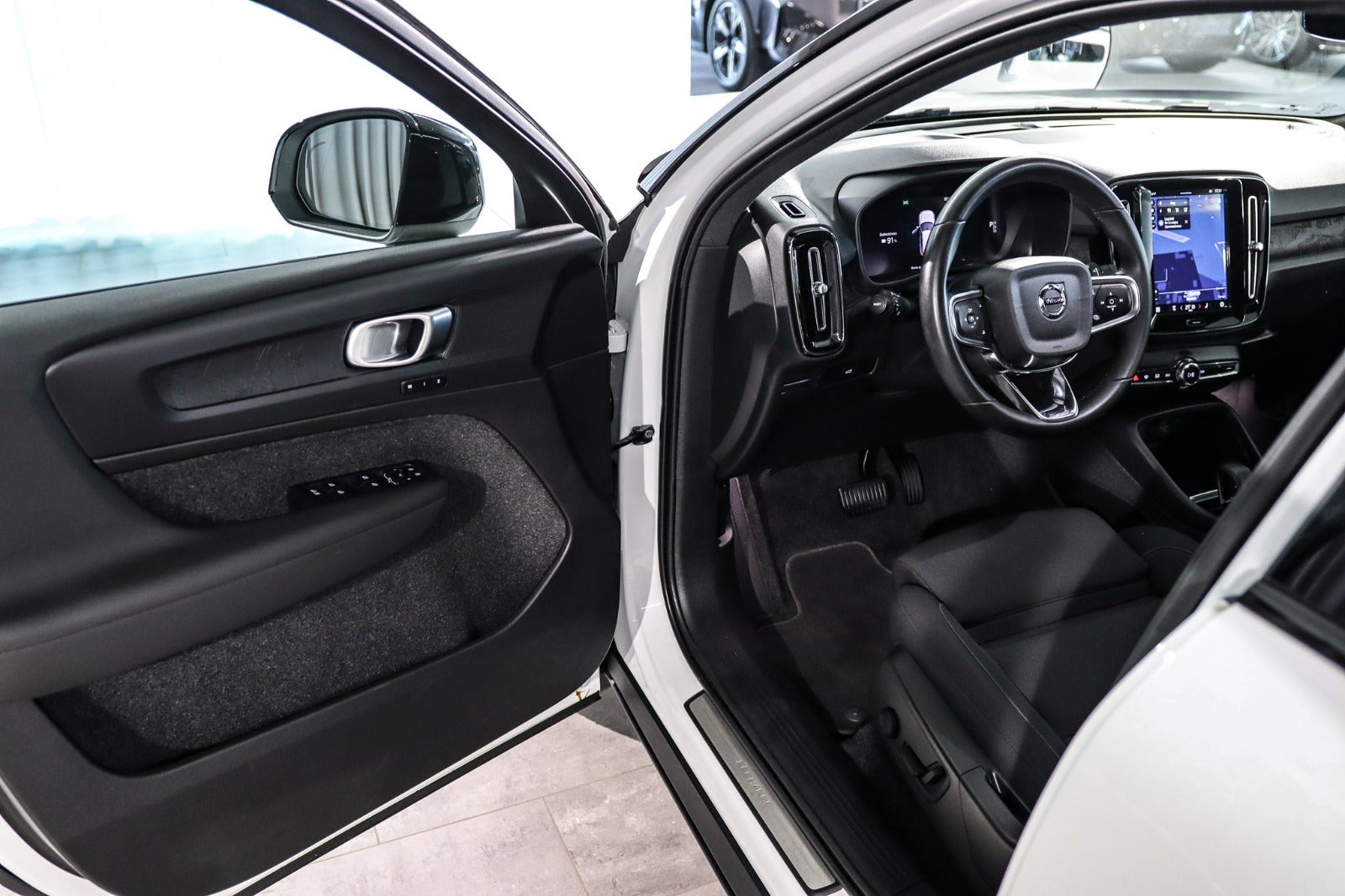 Billede af Volvo XC40  P6 ReCharge Plus