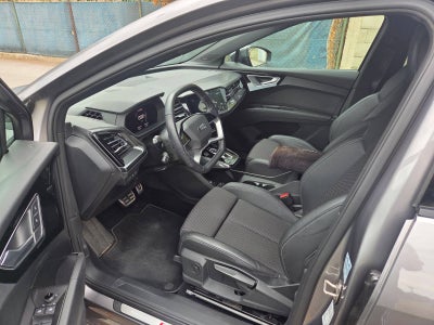 Audi Q4 e-tron S-line