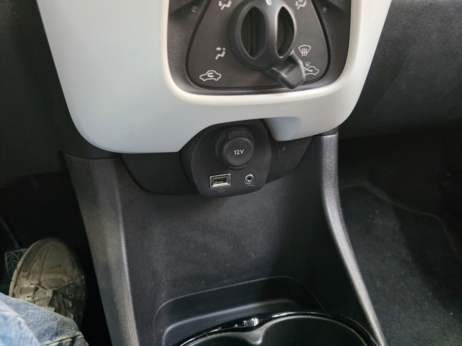Billede af Peugeot 108 1,0 e-VTi 69 Allure