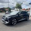 Audi Q4 e-tron S-line quattro thumbnail