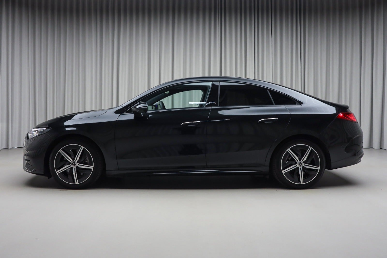Mercedes-Benz CLA 250+ (6/8)