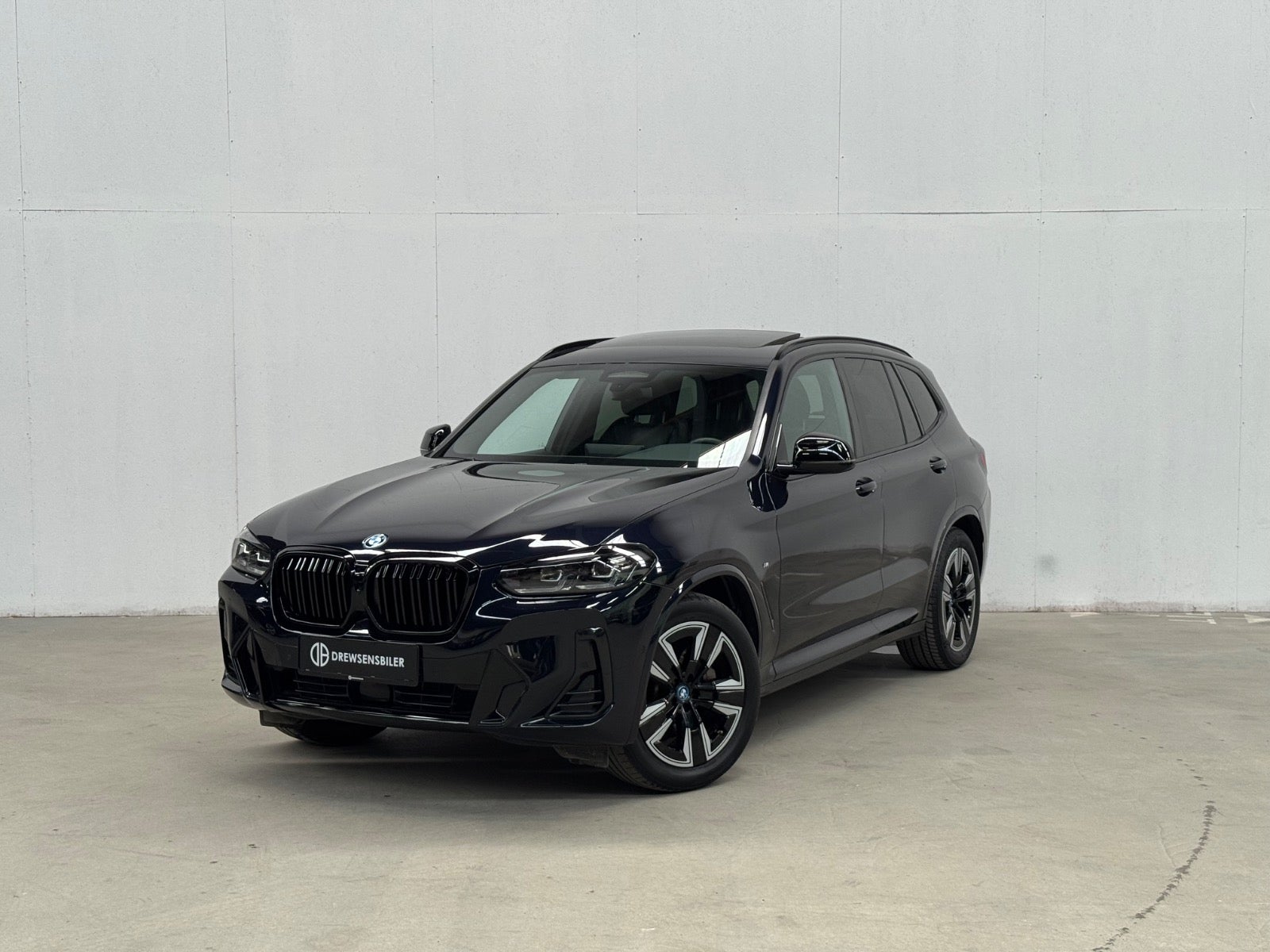 BMW iX3 Charged M-Sport A