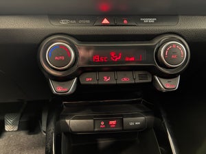 Kia Stonic T-GDi Attraction+