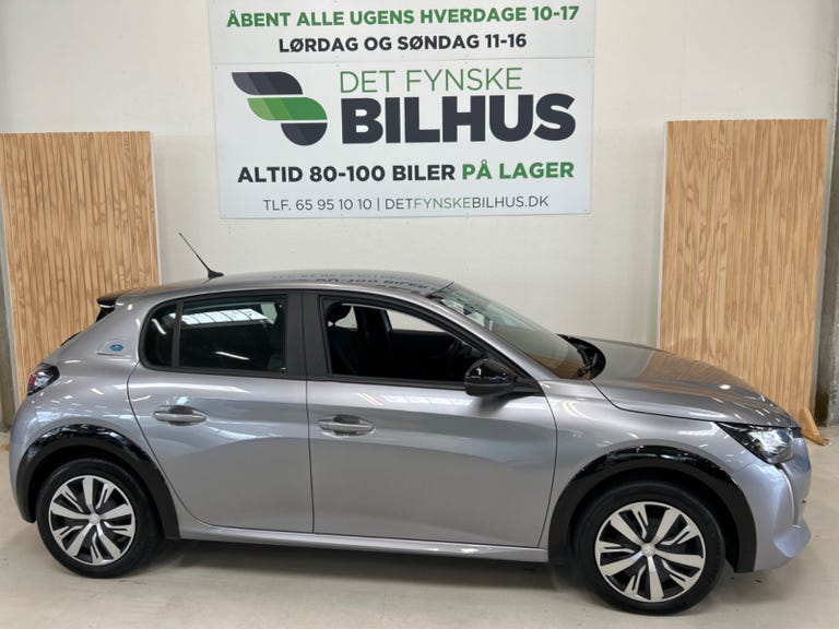 Peugeot e-208 Active