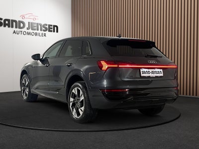 Audi Q8 e-tron Advanced S-line quattro Van
