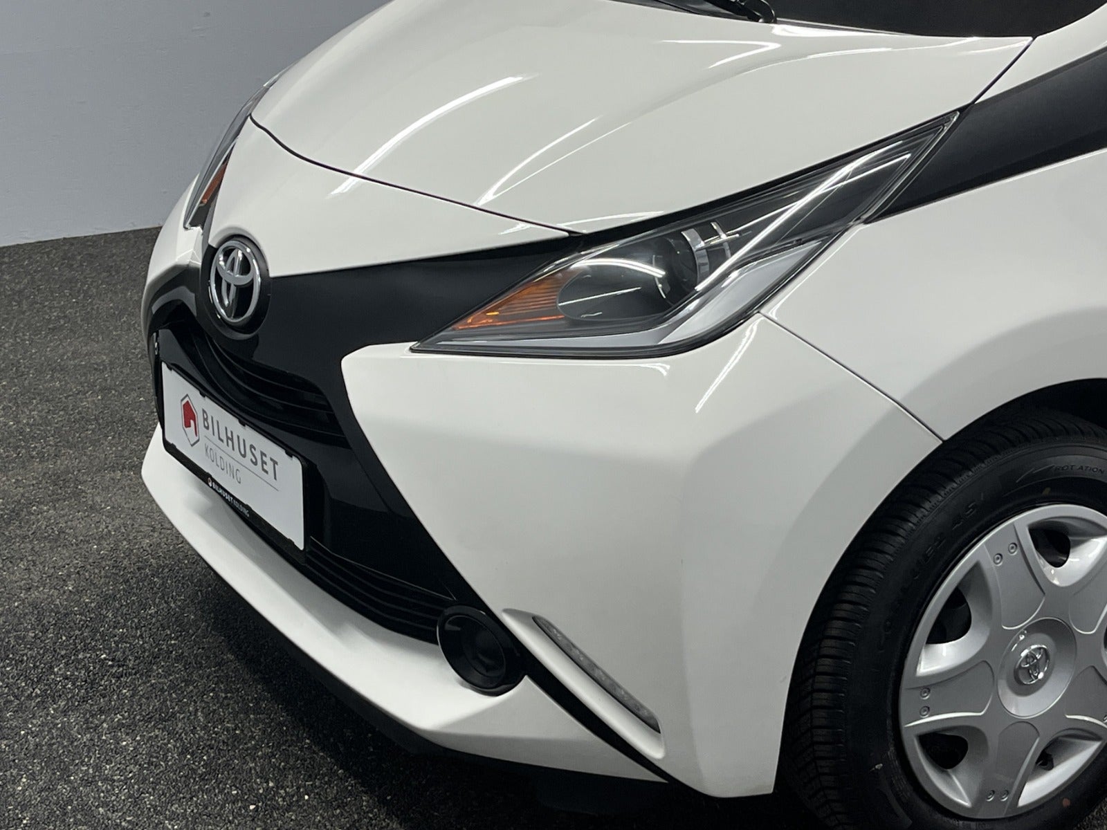 Billede af Toyota Aygo 1,0 VVT-i x-play x-touch