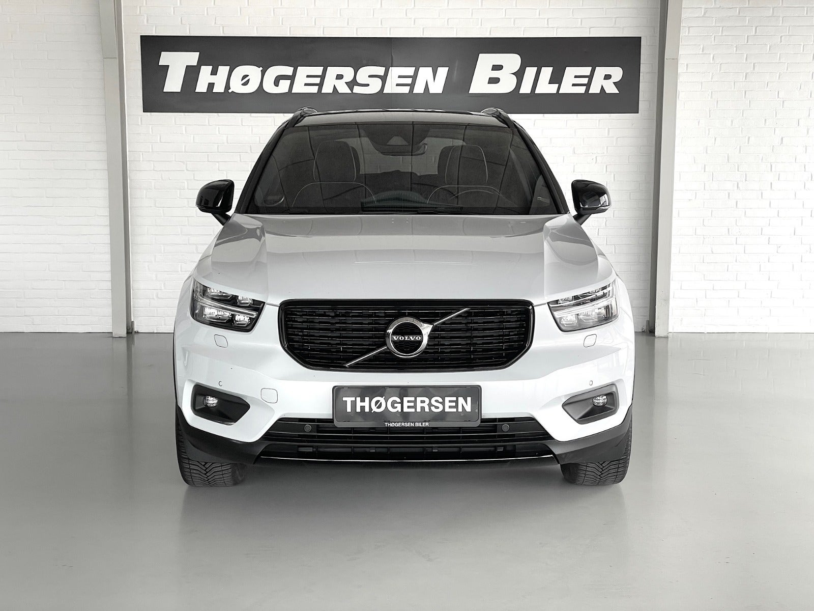 Billede af Volvo XC40 2,0 T4 190 R-Design aut.