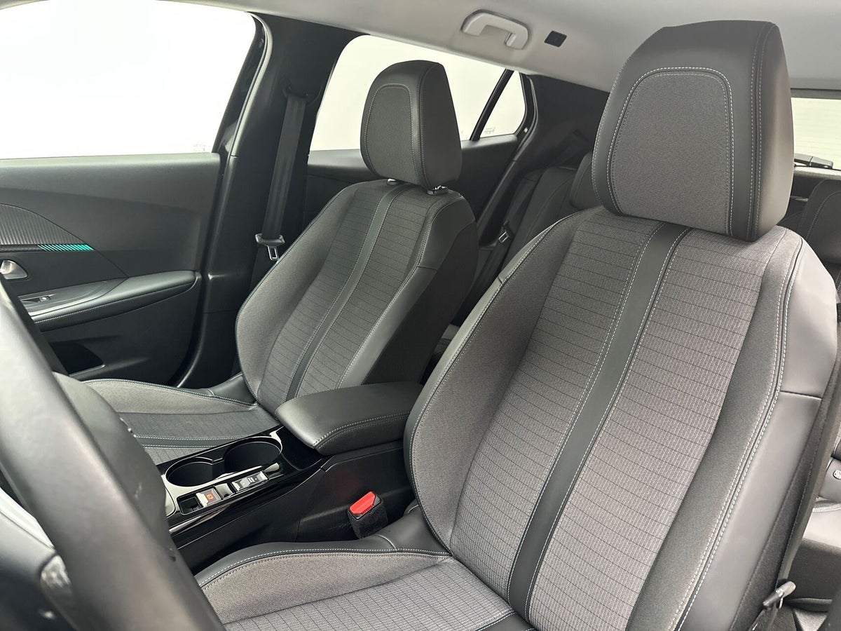Peugeot e-2008 Allure billede 17