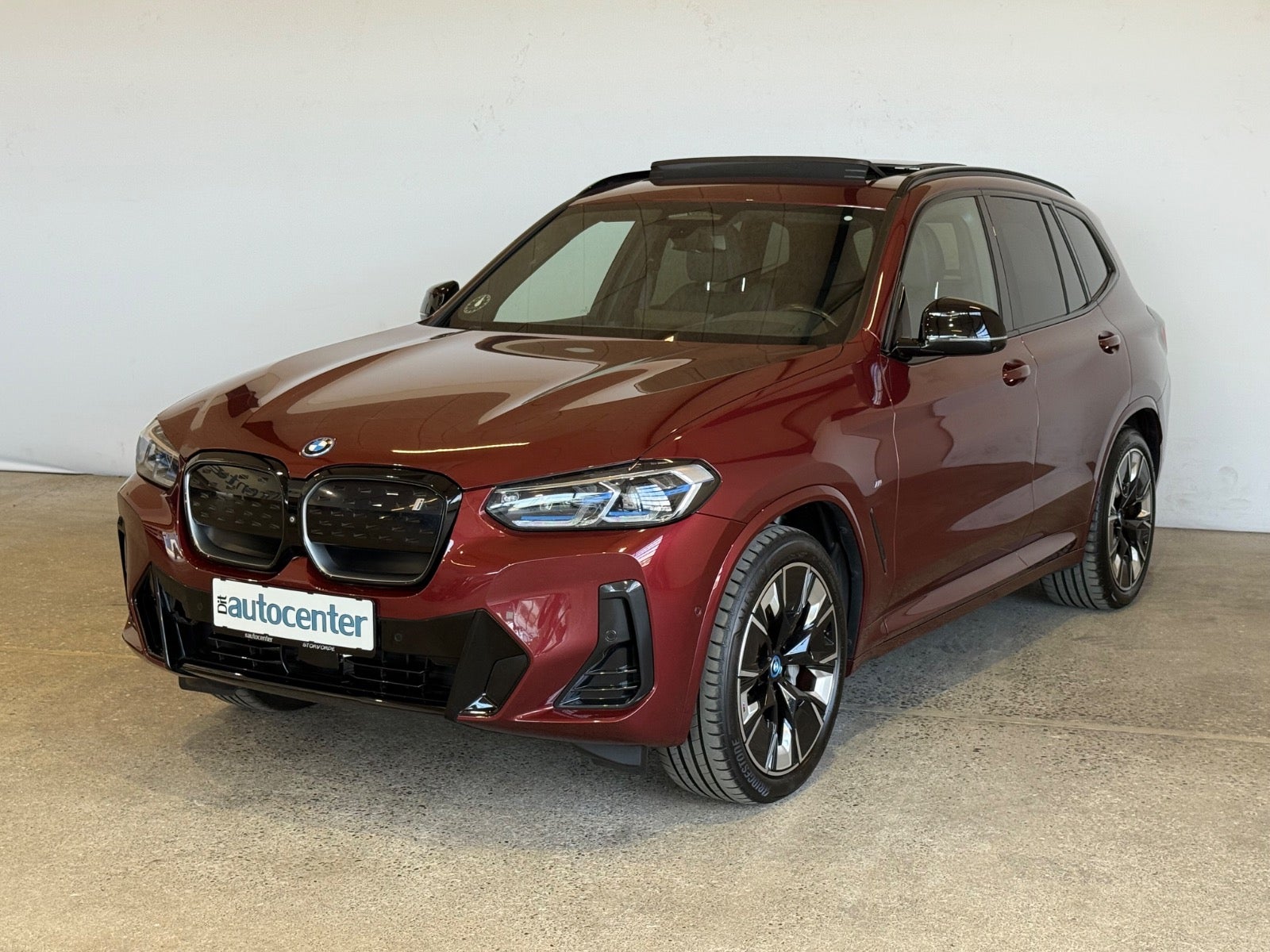 BMW iX3 Charged Plus M-Sport