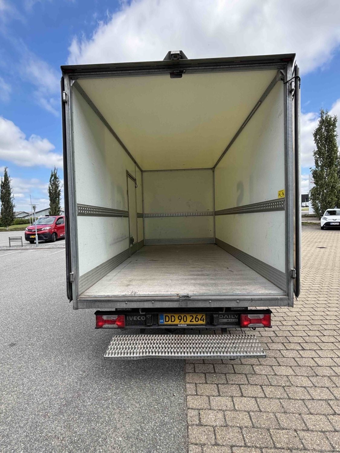 Billede af Iveco Daily 2,3 35S16 Alukasse AG8