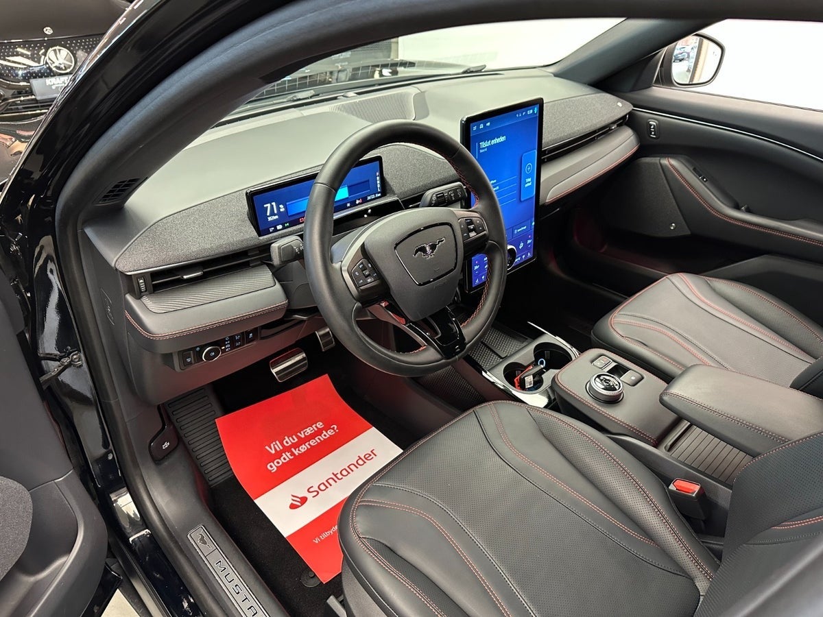 Billede af Ford Mustang Mach-E 98 Premium Extended Range
