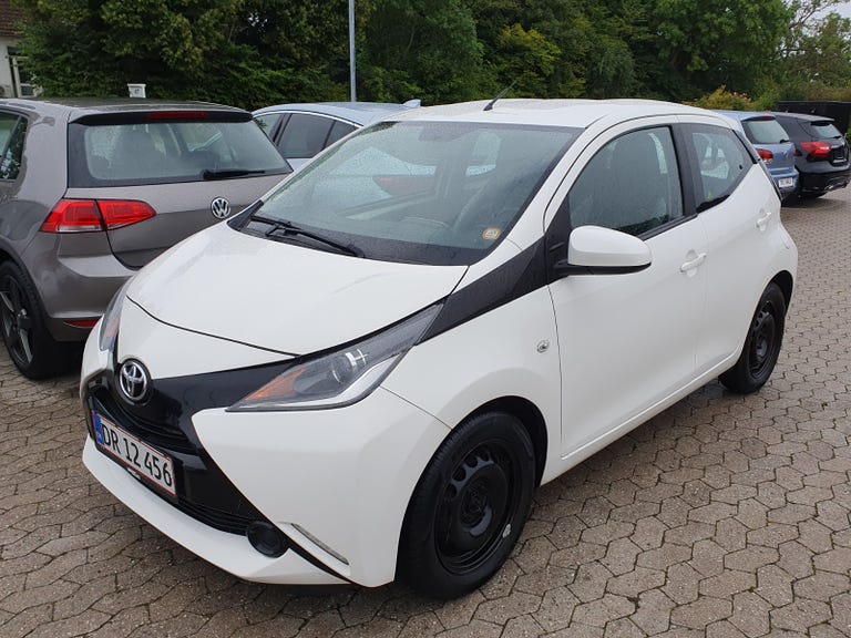 Toyota Aygo VVT-i x-wave