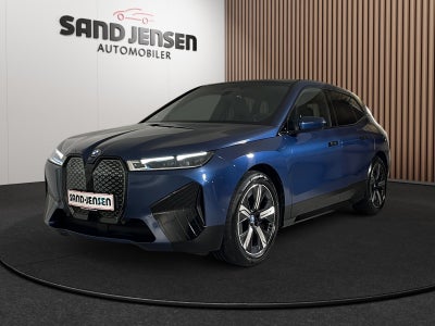 BMW iX xDrive40 Supercharged