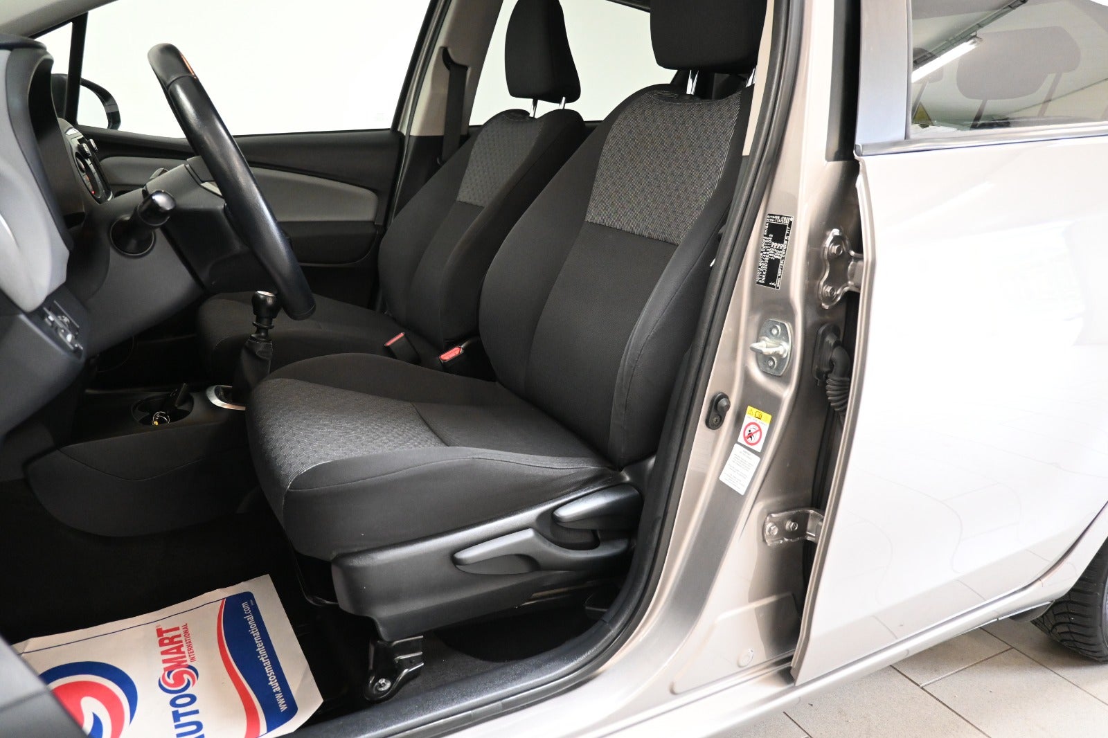 Toyota Yaris VVT-i T2 Komfort