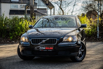Volvo S40 1,6  4d