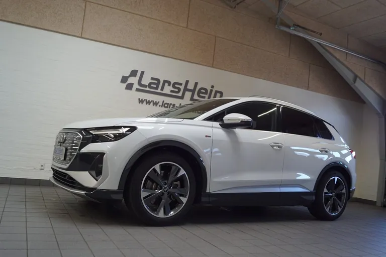 Audi Q4 e-tron S-line