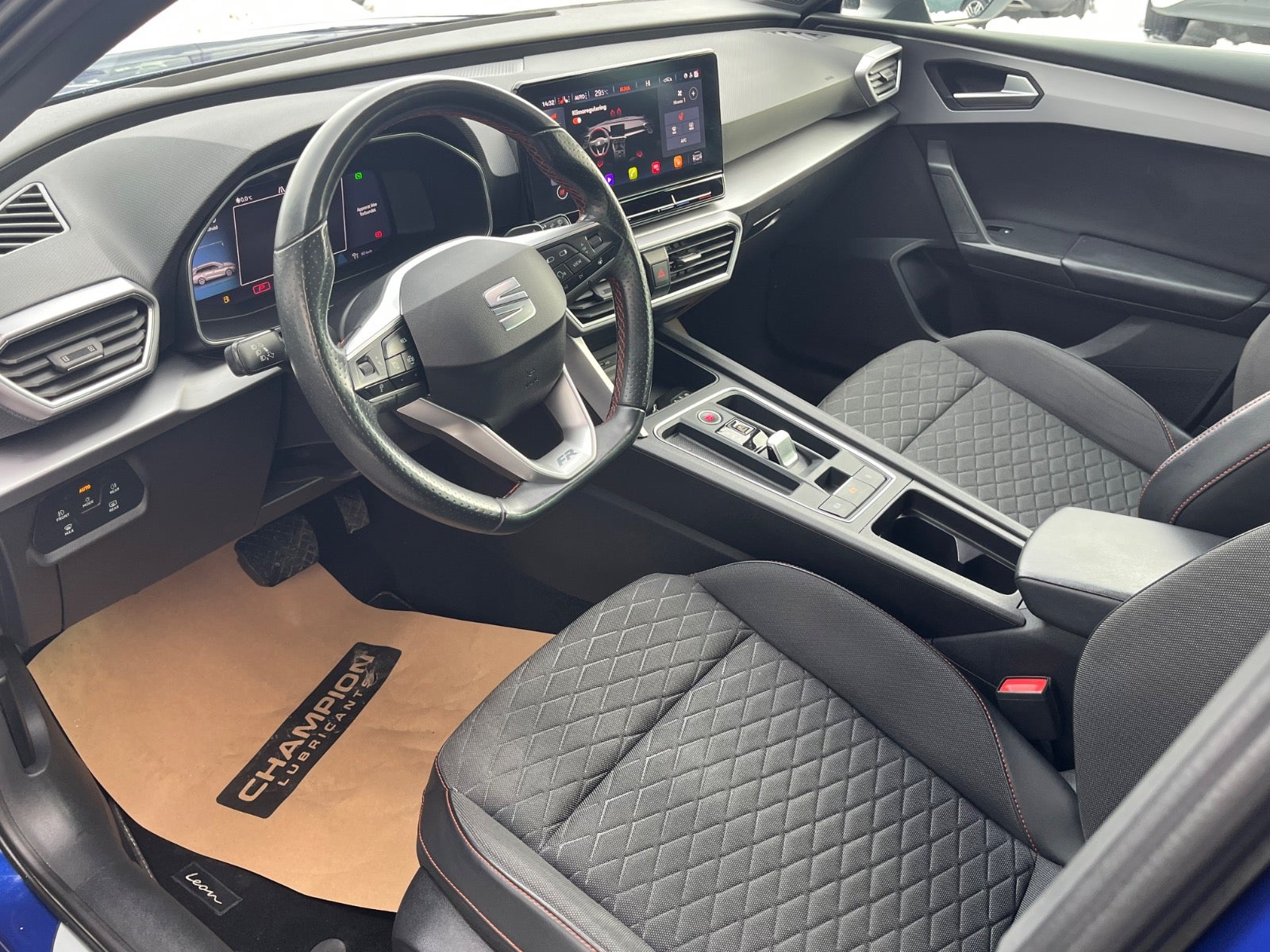 Billede af Seat Leon 1,5 eTSi 150 FR Sportstourer DSG