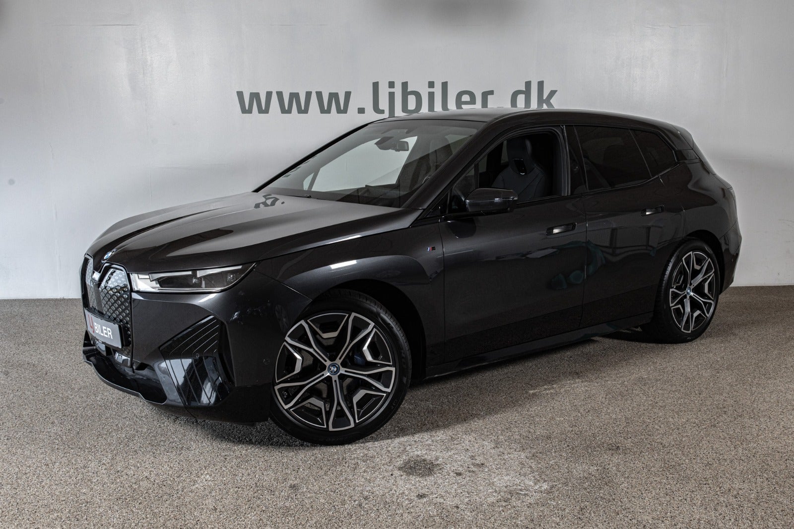 Ix 179 BMW iX til salg for 419.800 kr.