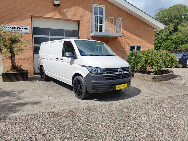 VW Transporter TDi 150 Kassevogn DSG lang