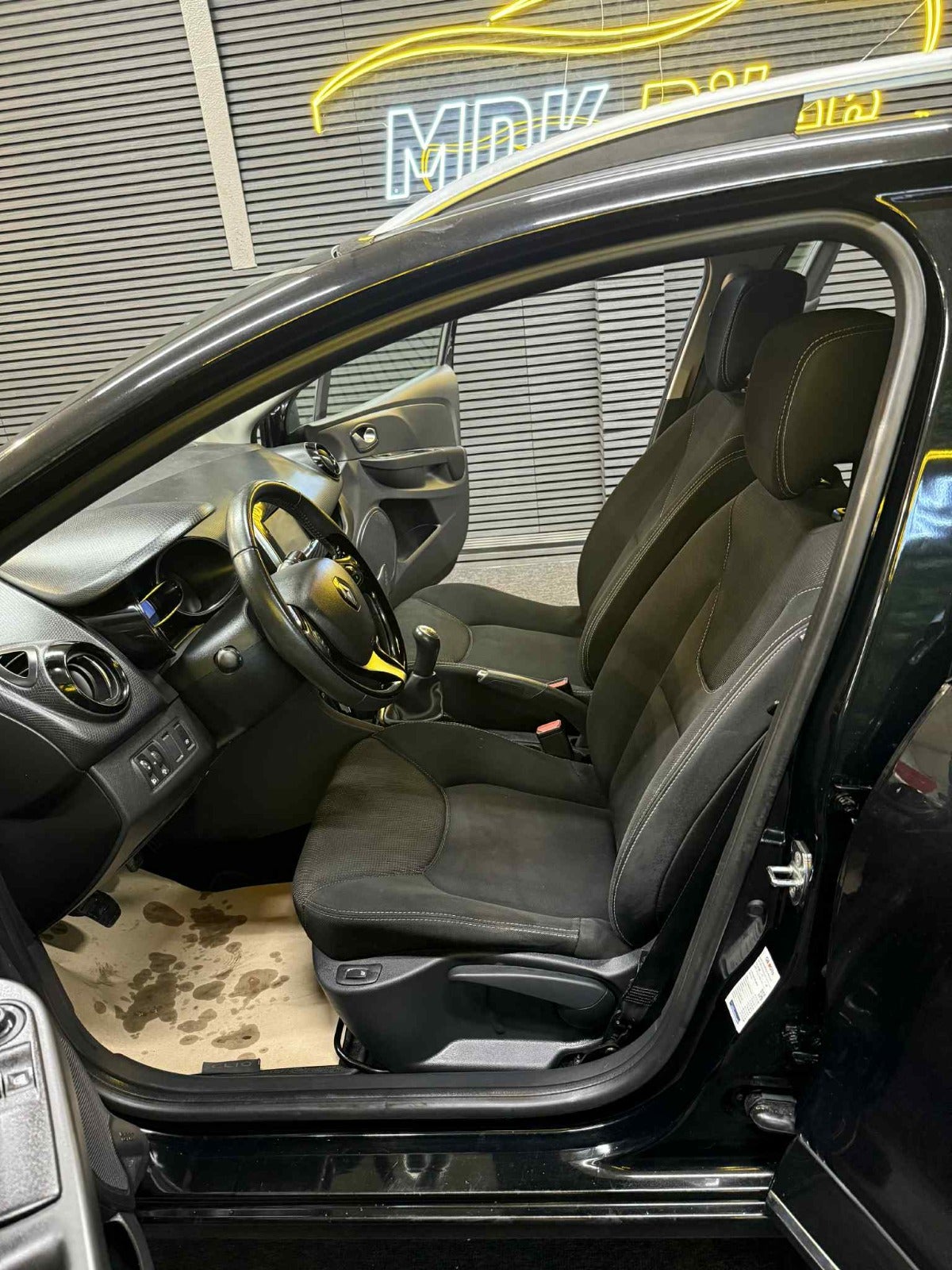 Billede af Renault Clio IV 1,5 dCi 75 Expression Sport Tourer