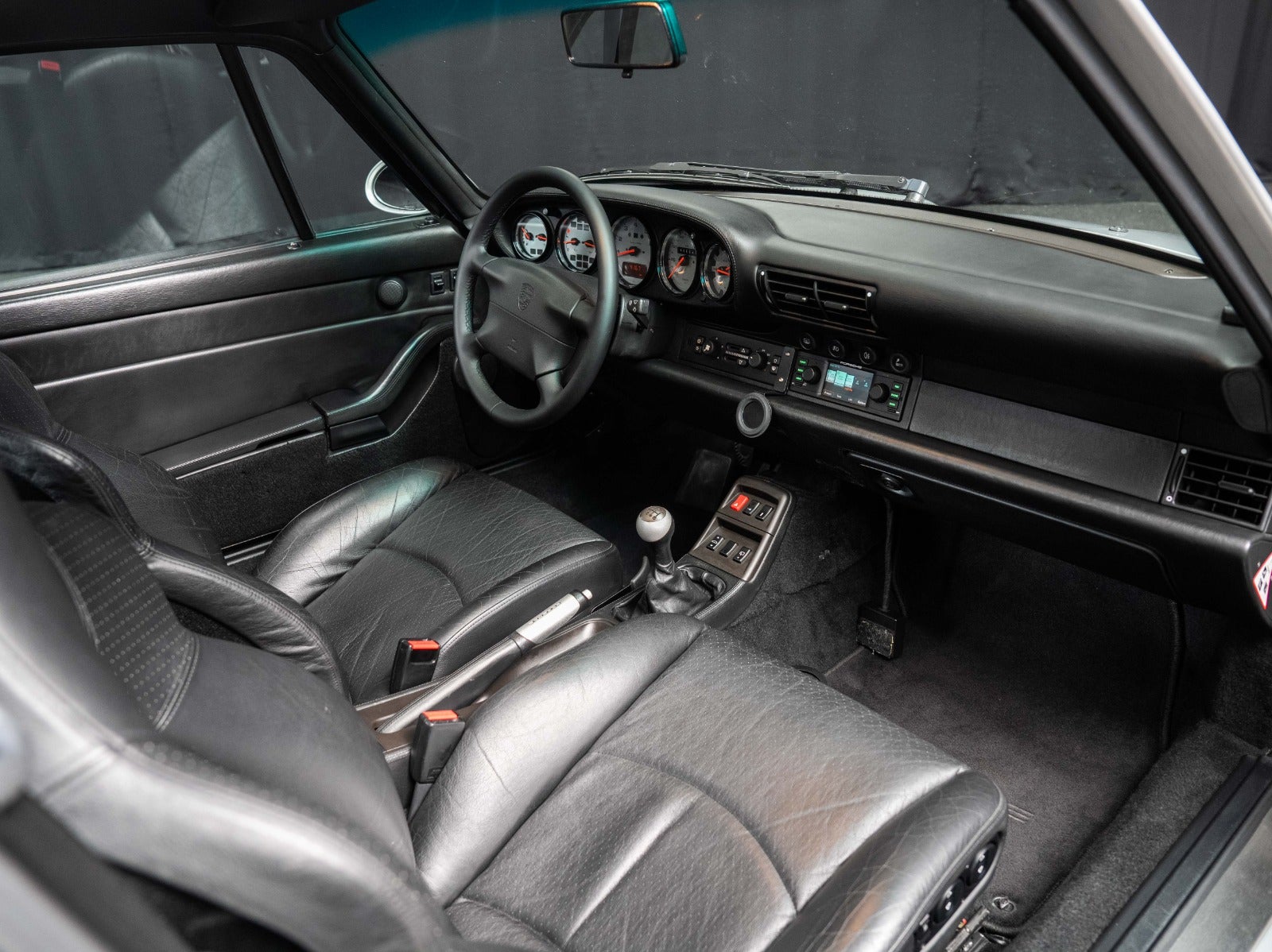 Gallery image 17 of 18