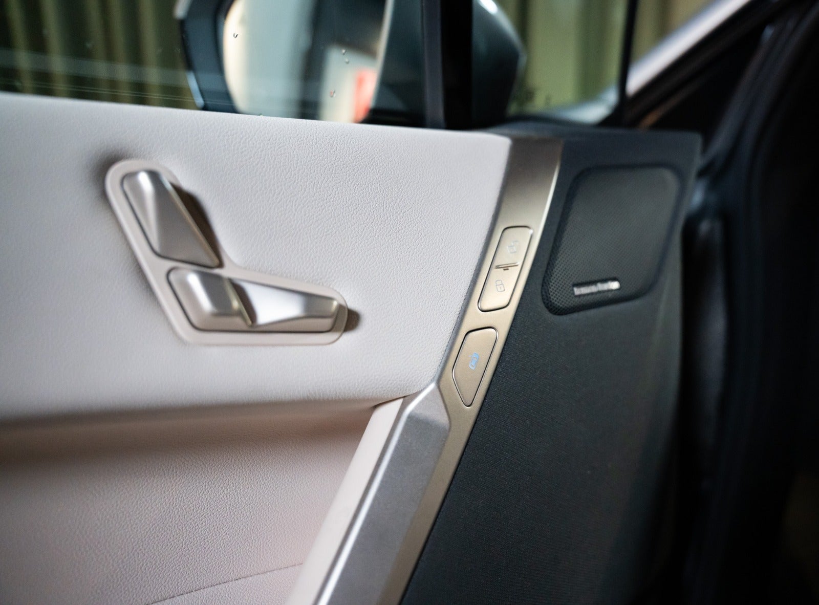 Billede af BMW iX  xDrive40