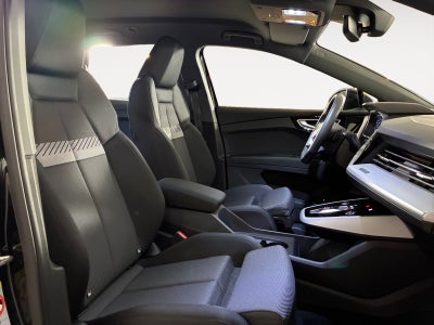 Audi Q4 e-tron Progress Advanced