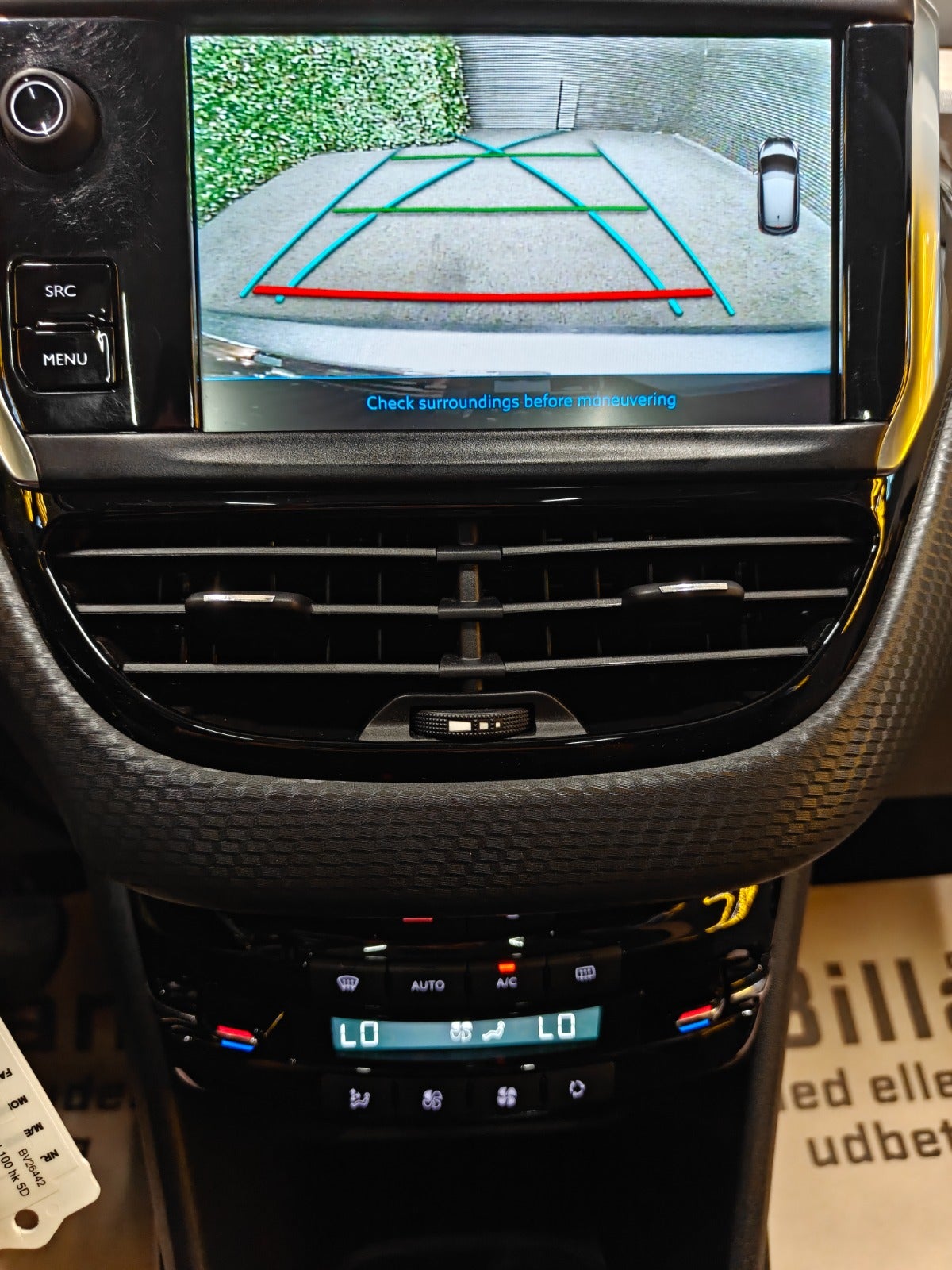 Billede af Peugeot 208 1,6 BlueHDi 100 Allure Sky