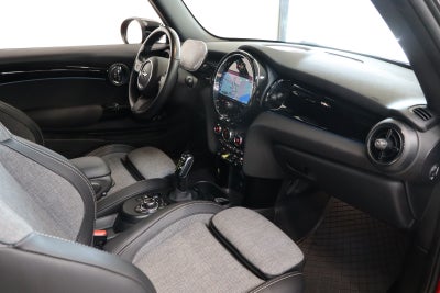 MINI Cooper SE Classic Trim