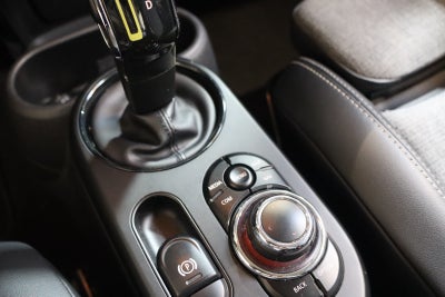 MINI Cooper SE Classic Trim