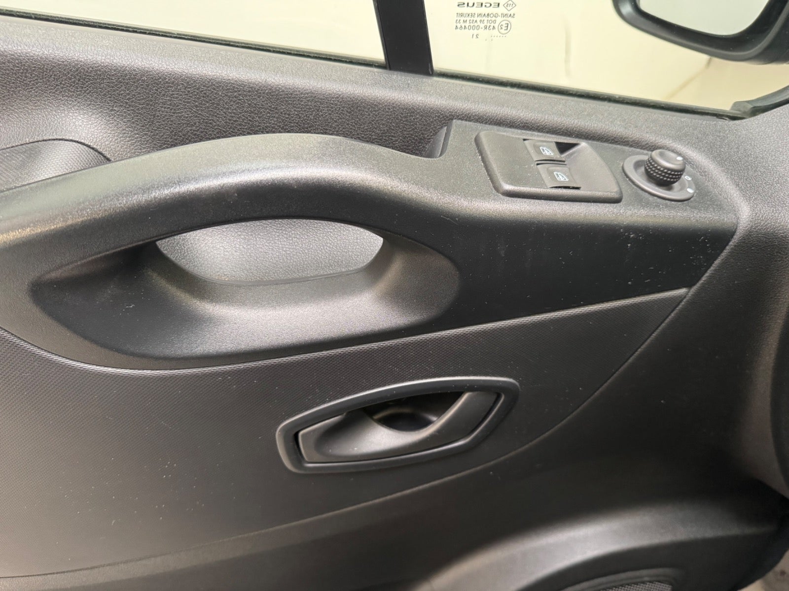 Billede af Renault Trafic T29 2,0 dCi 145 L2H1