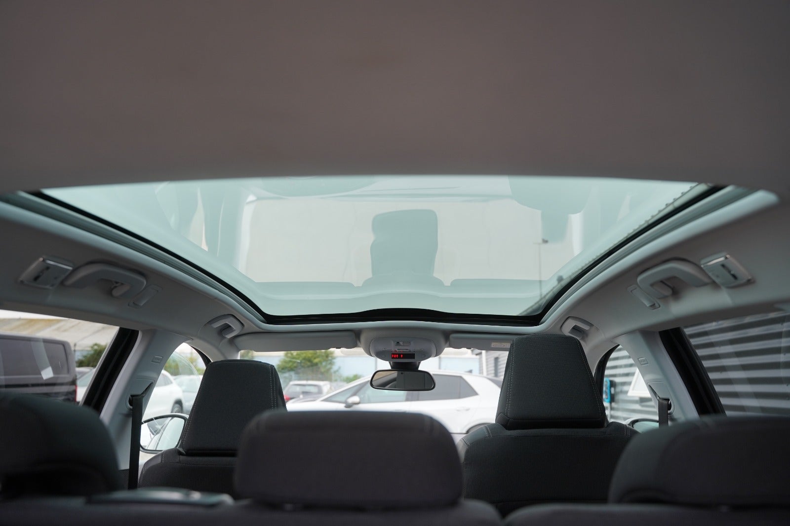 Billede af Peugeot 308 1,5 BlueHDi 130 Selection Sky SW
