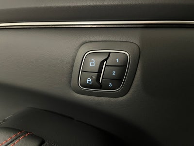 Ford Mustang Mach-E Premium Extended Range Van