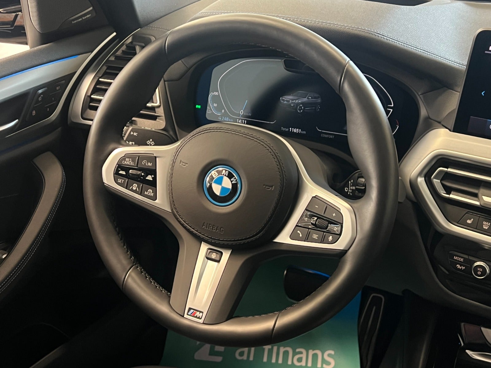 BMW iX3 2023