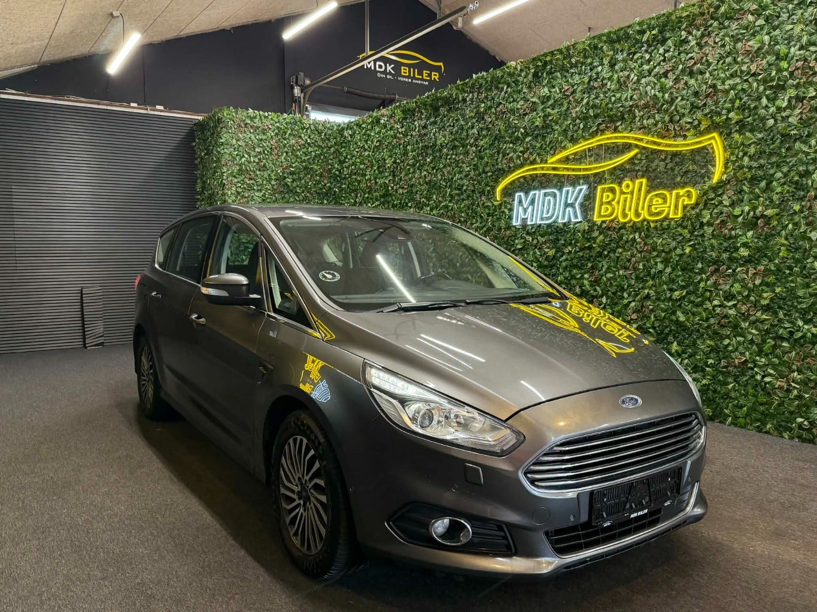 Billede af Ford S-MAX 2,0 EcoBlue Titanium aut. 7prs