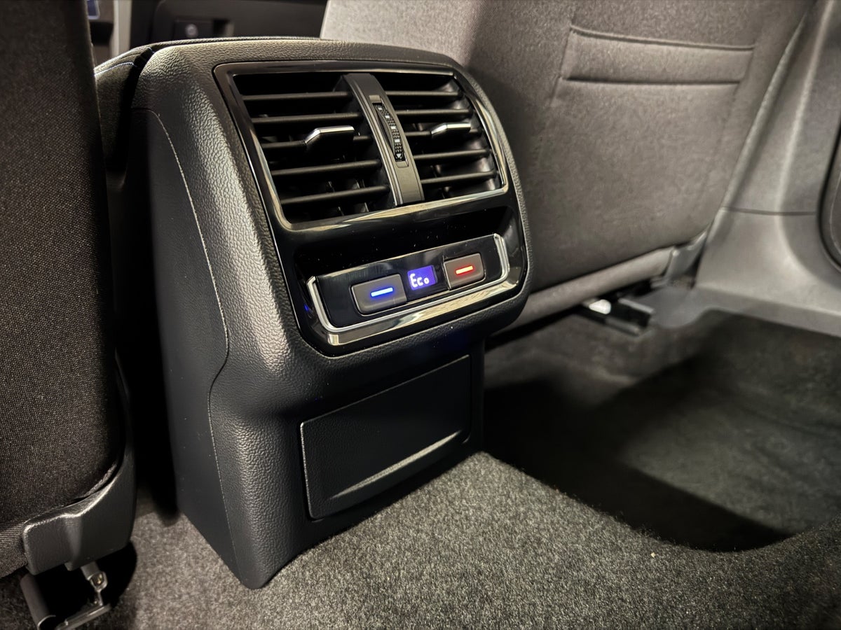 VW Passat GTE Variant DSG