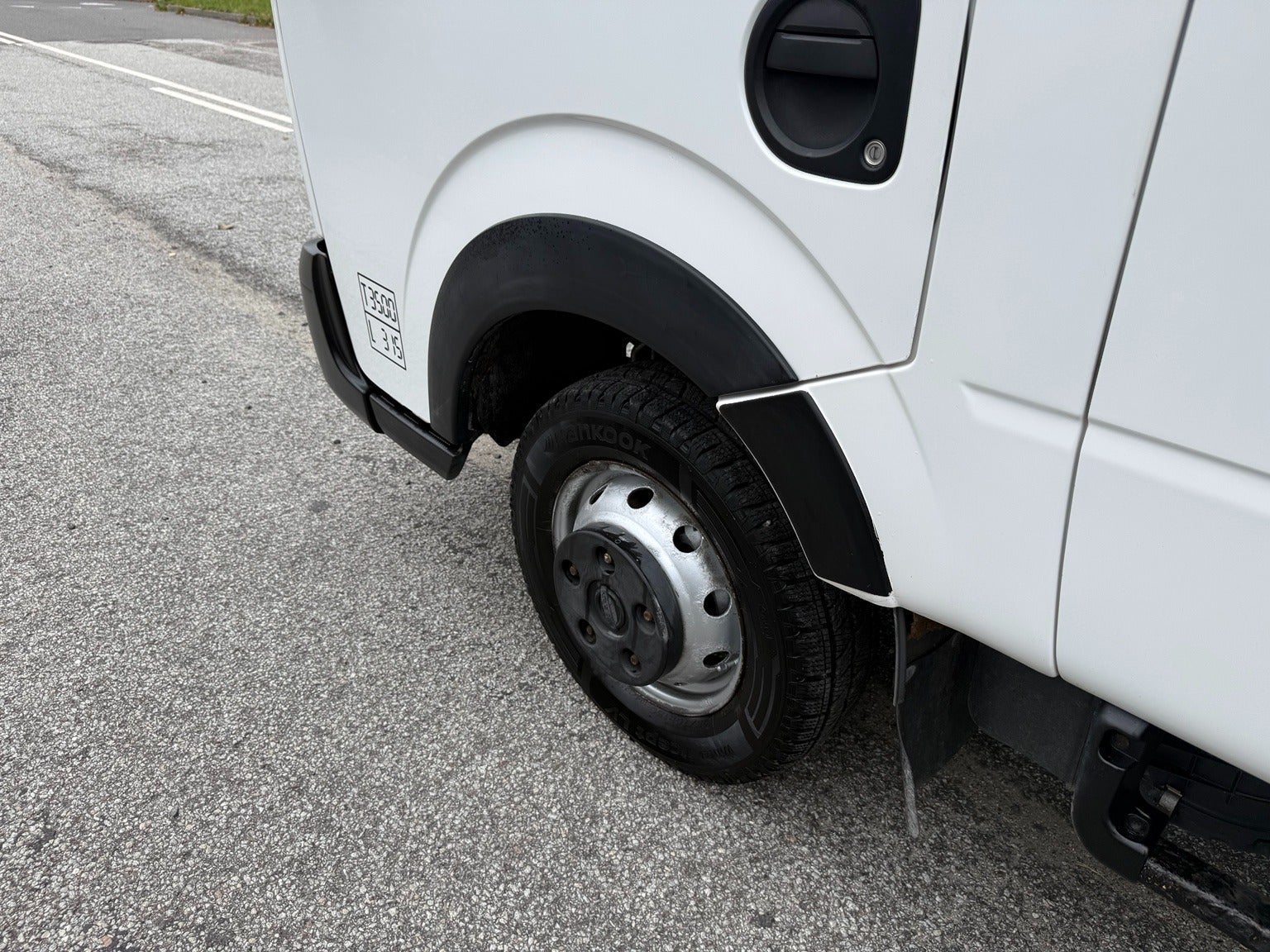 Billede af Nissan Cabstar 2,5 D 35.14 S.Kab m/lad Comfort 3400