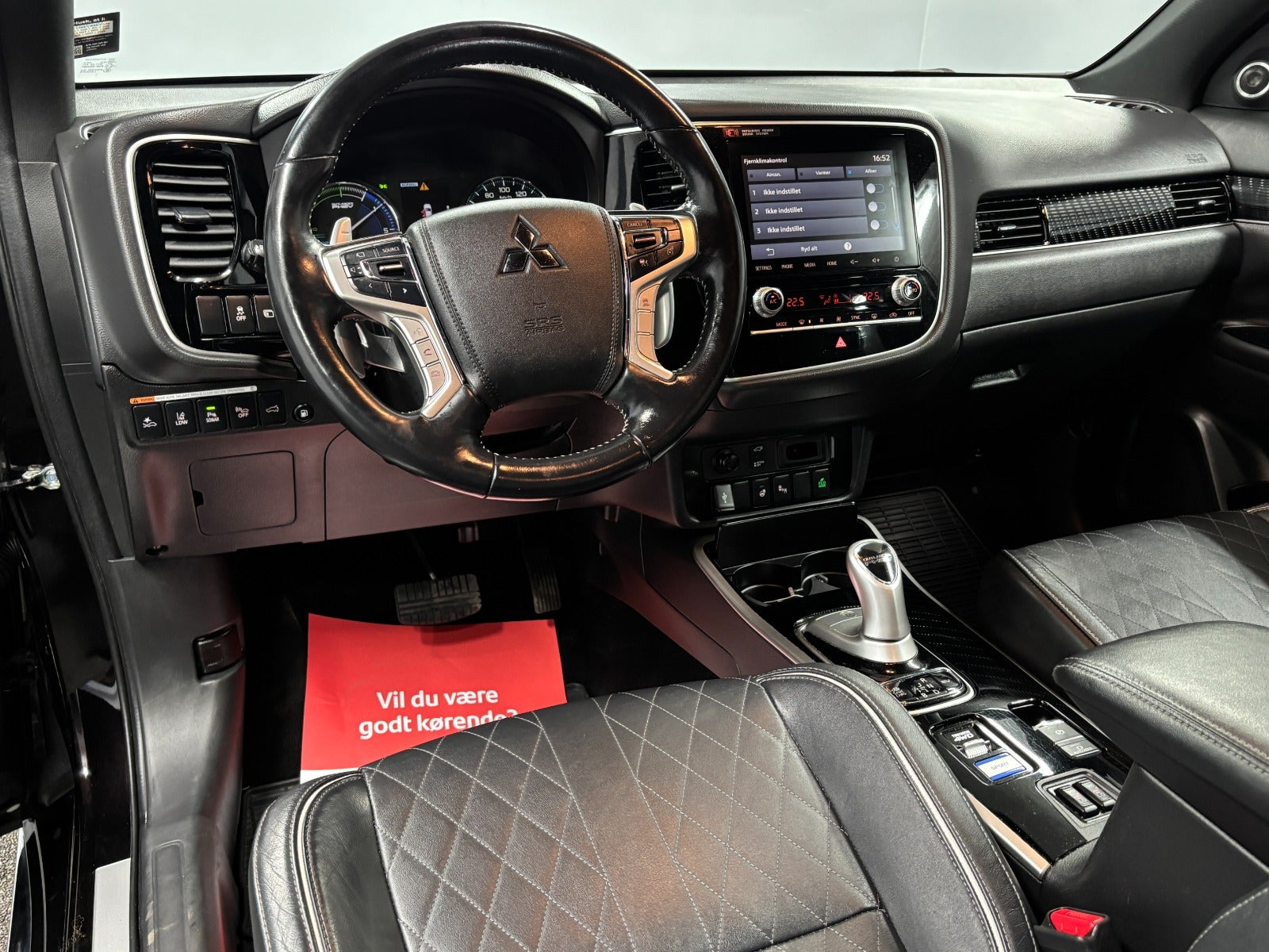 Billede af Mitsubishi Outlander 2,4 PHEV Instyle CVT 4WD