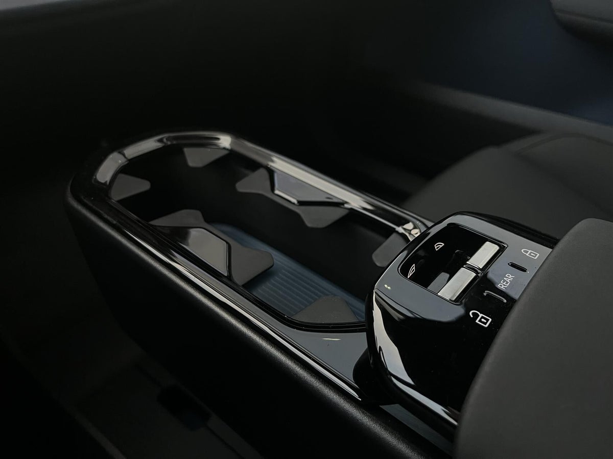 Volvo EX30 Extended Range Plus billede 14