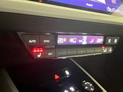 Audi Q4 e-tron Advance quattro Van