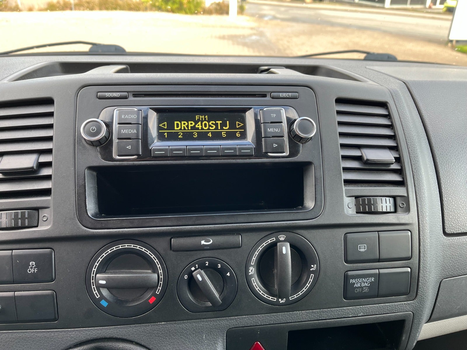 Billede af VW Transporter 2,0 TDi 84 Kassevogn kort