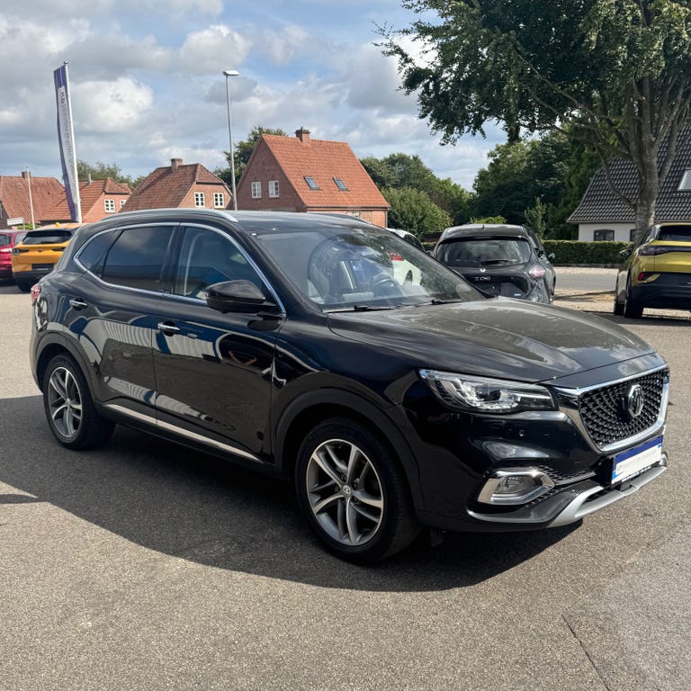 MG EHS PHEV Luxury