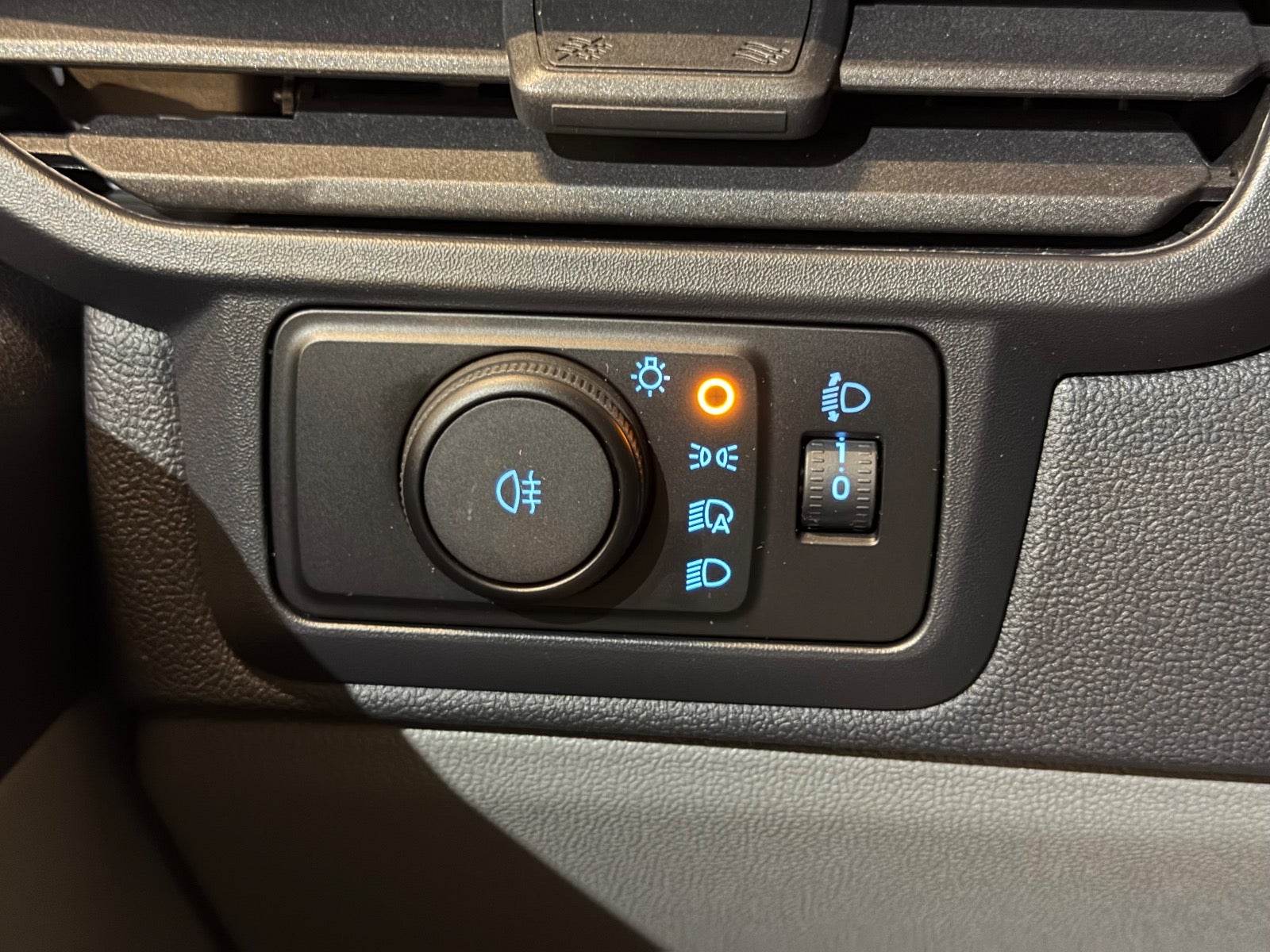 Ford E-Transit Custom 320L Trend