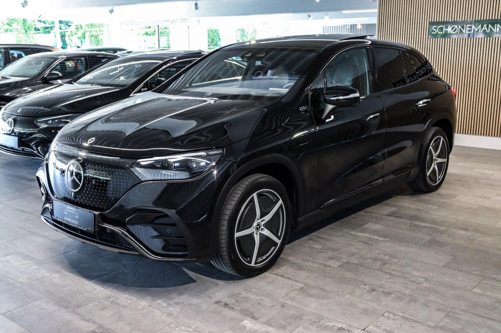 Billede af Mercedes EQE350 SUV  AMG Premium 4Matic