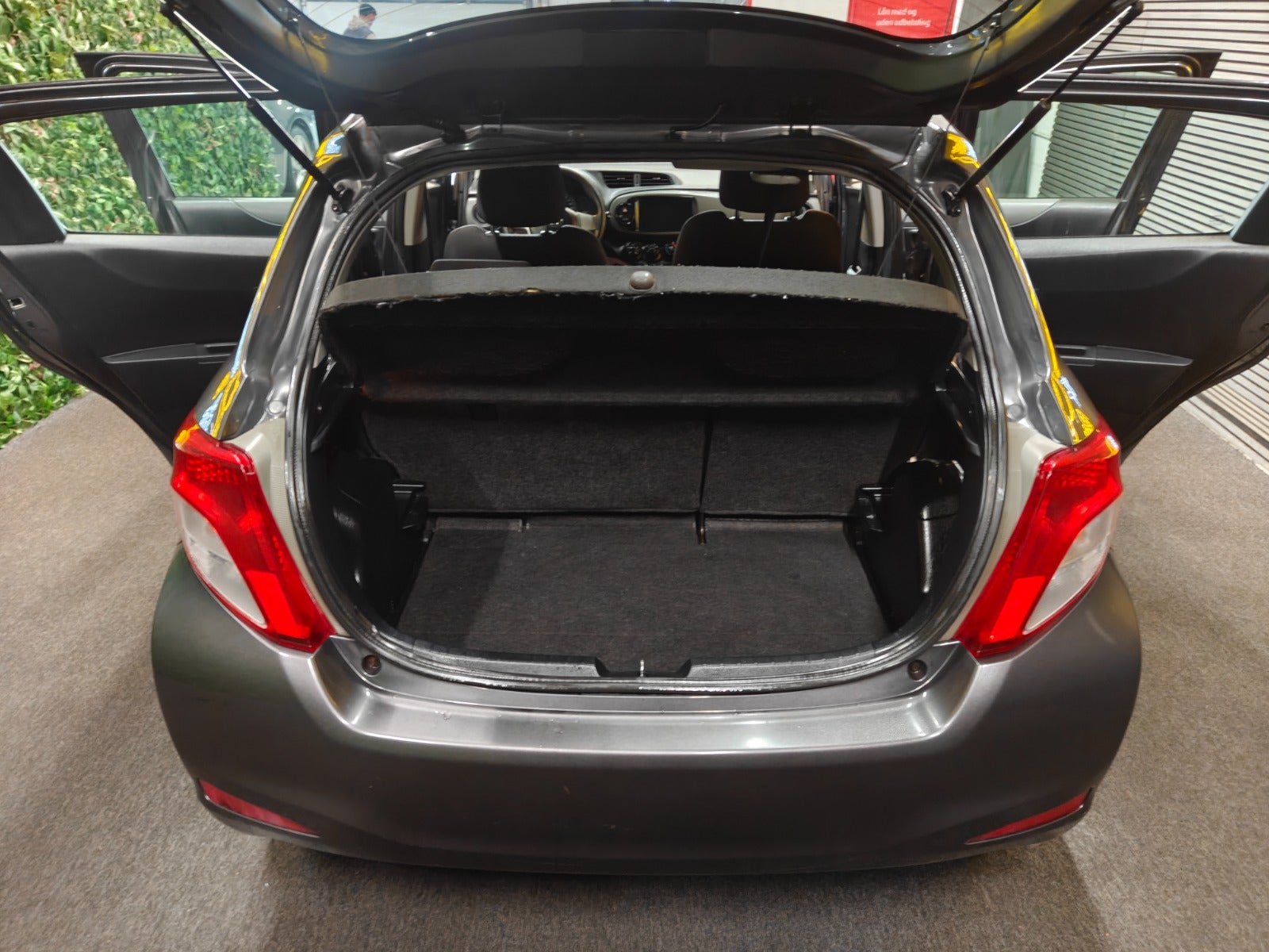 Billede af Toyota Yaris 1,0 VVT-i T1