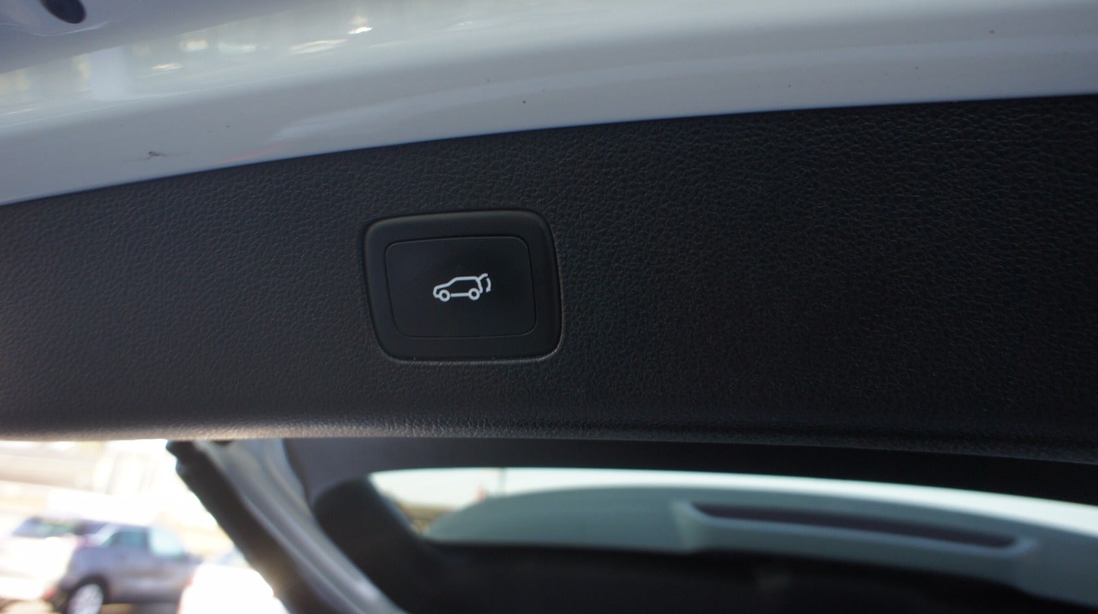 MG EHS PHEV Luxury